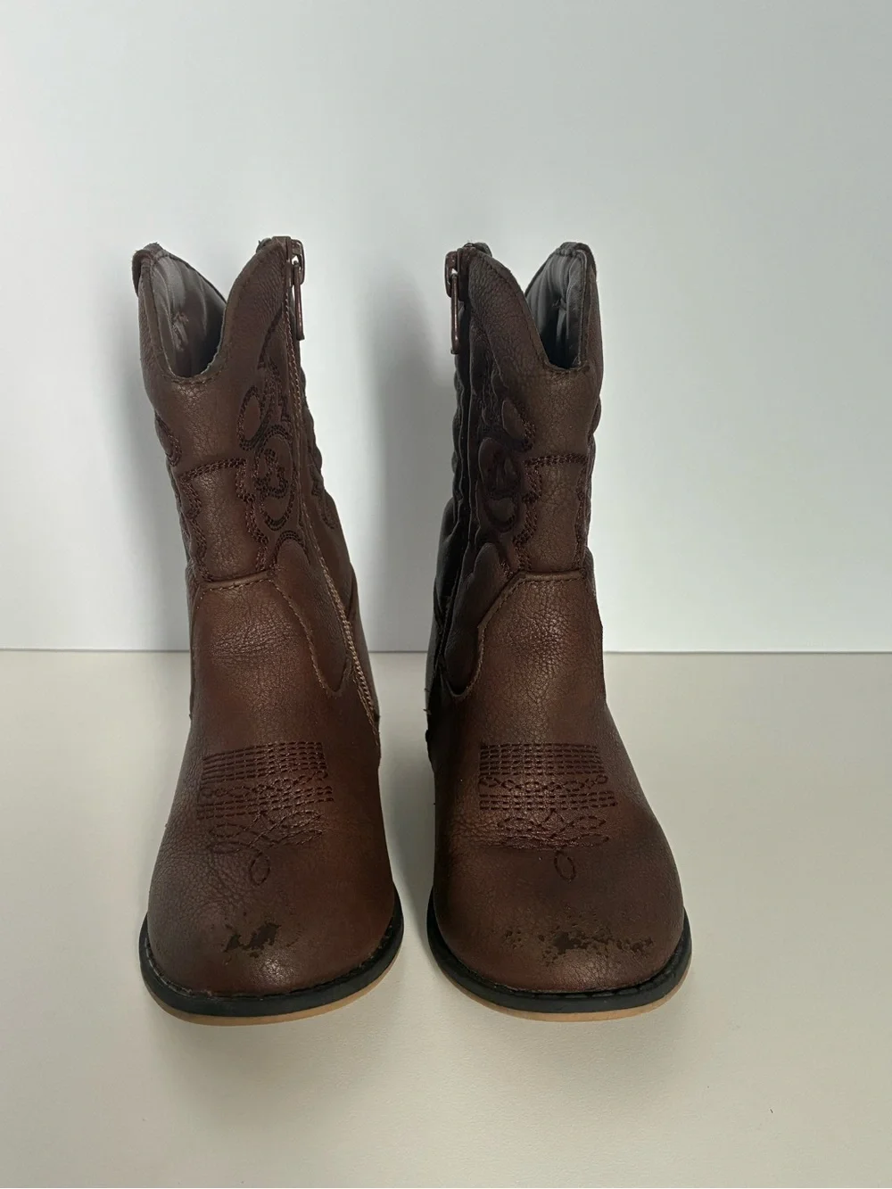 Cat & Jack Kids US 8 Brown Western Ankle Boots Round Toe Side Zip